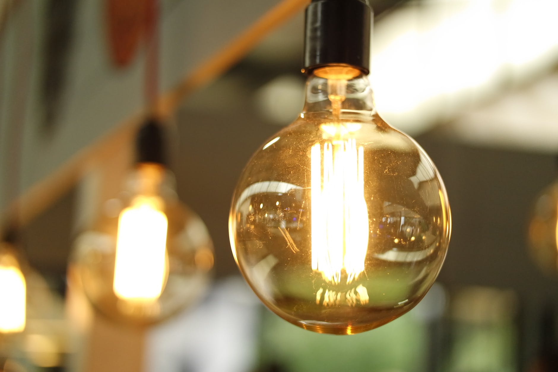 Maximising Energy Efficiency with Solar Panels and Battery Storage